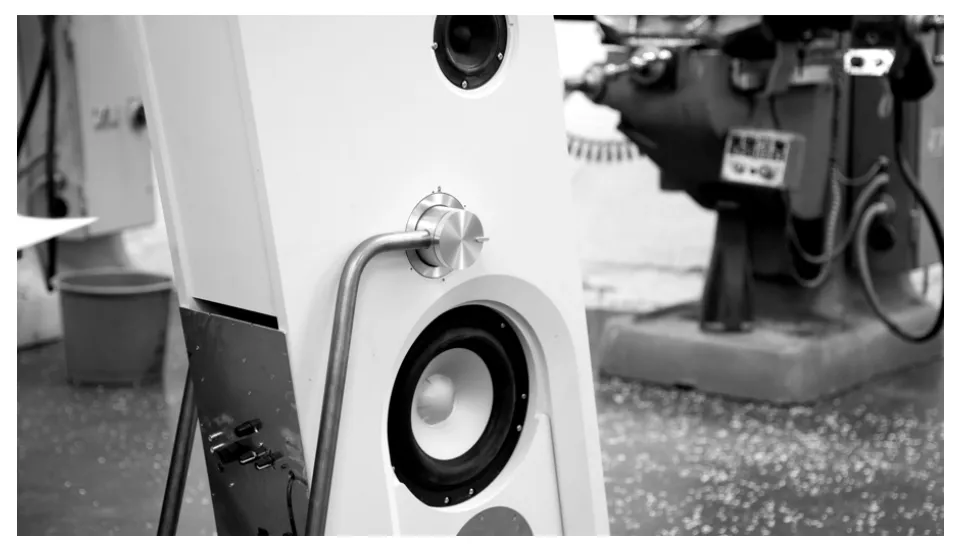 End-to-end Industrial Design for Orbitsound's luxury loudspeaker - Air D1 gallery 7