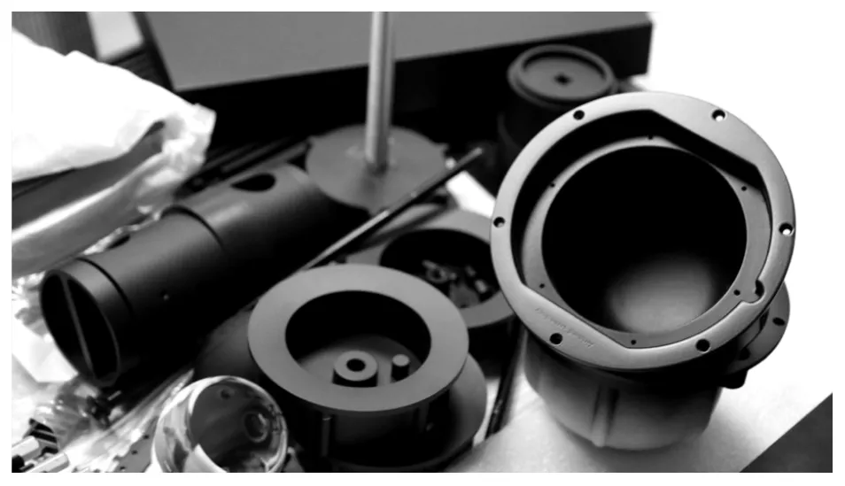 End-to-end Industrial Design for Orbitsound's luxury loudspeaker - Air D1 gallery 8