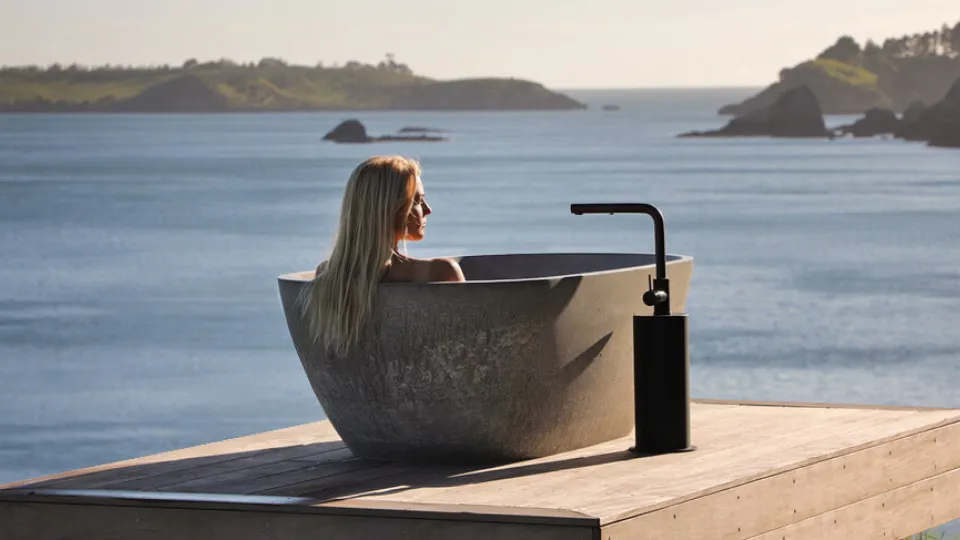 Designing a Freestanding Concrete Bathtub for Repeatable Manufacture